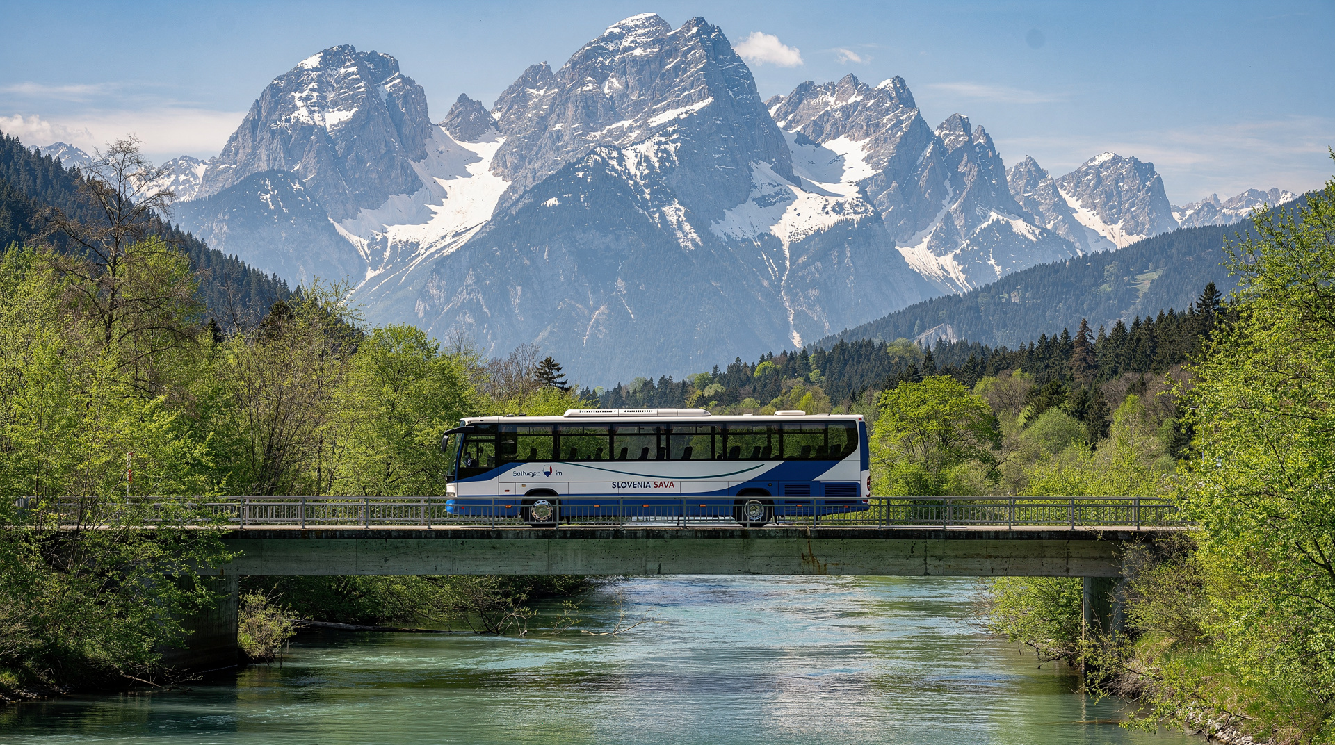 Von Ljubljana nach Bled: alle Transportoptionen im Vergleich für 2026 — Von Ljubljana nach Bled: Bus (EUR 6), Shared Transfer, Privattaxi und Auto vergl