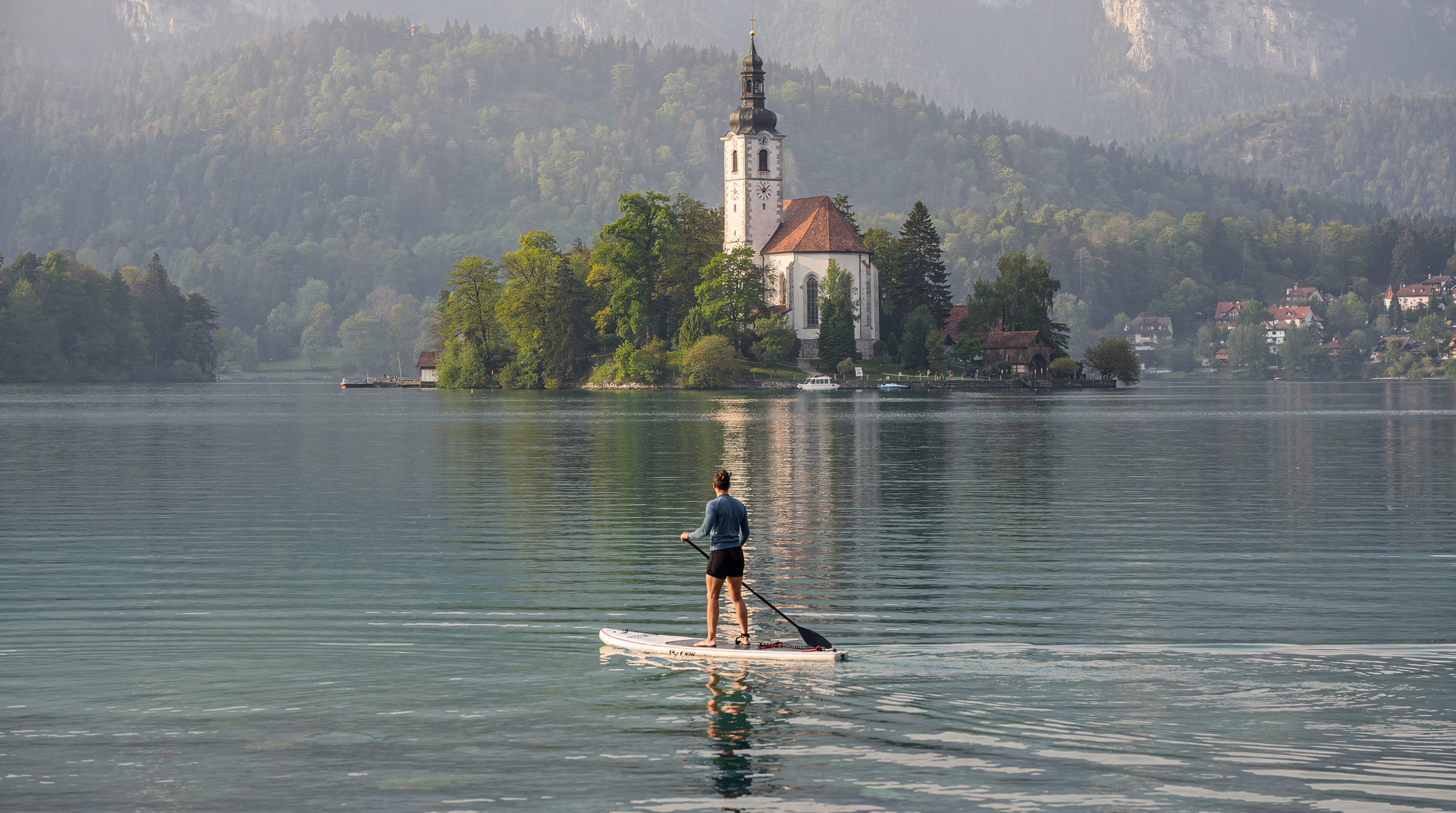 Stand-Up-Paddleboarding am Bleder See: was Sie vorher wissen sollten